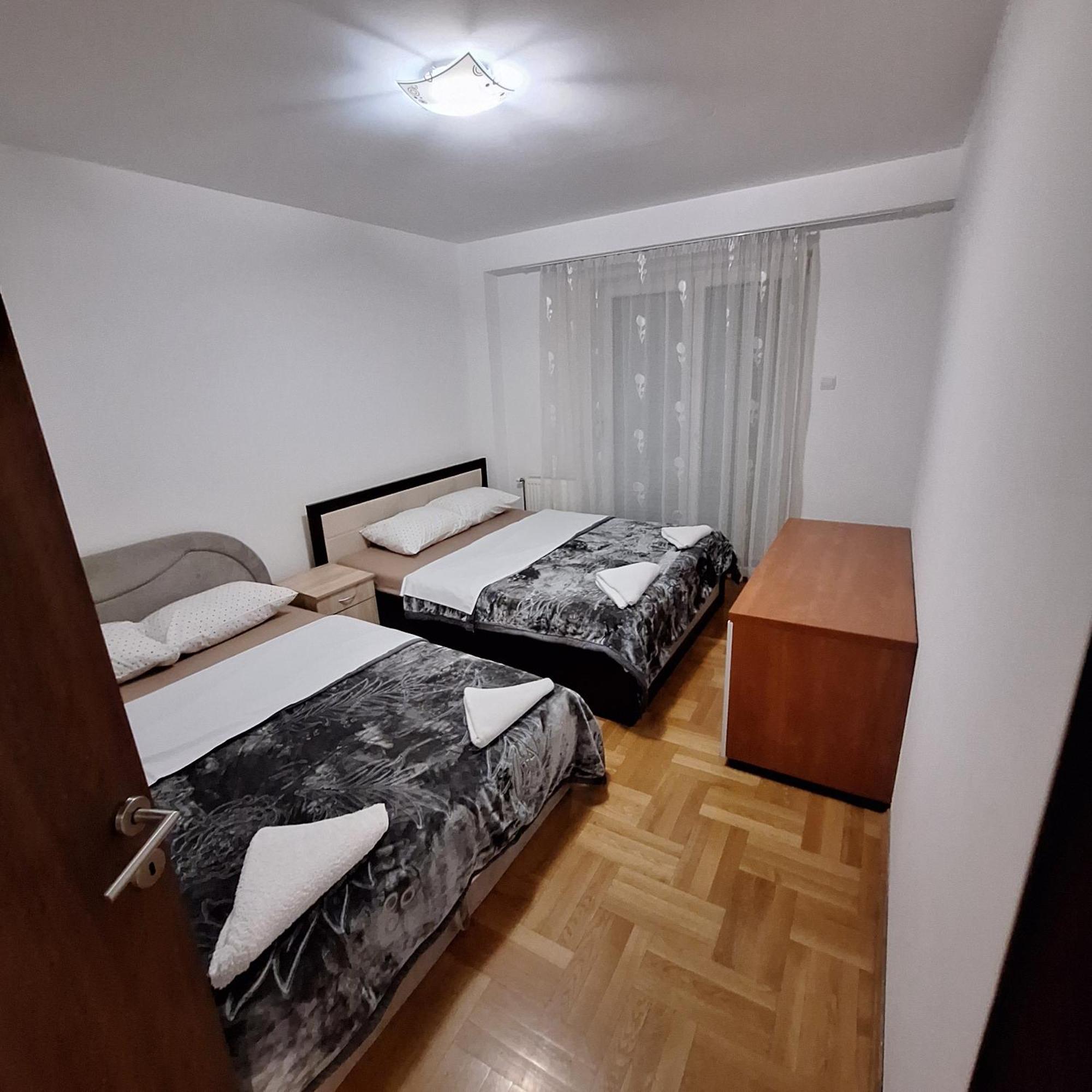 Luks Apartment Баня-Лука Екстер'єр фото