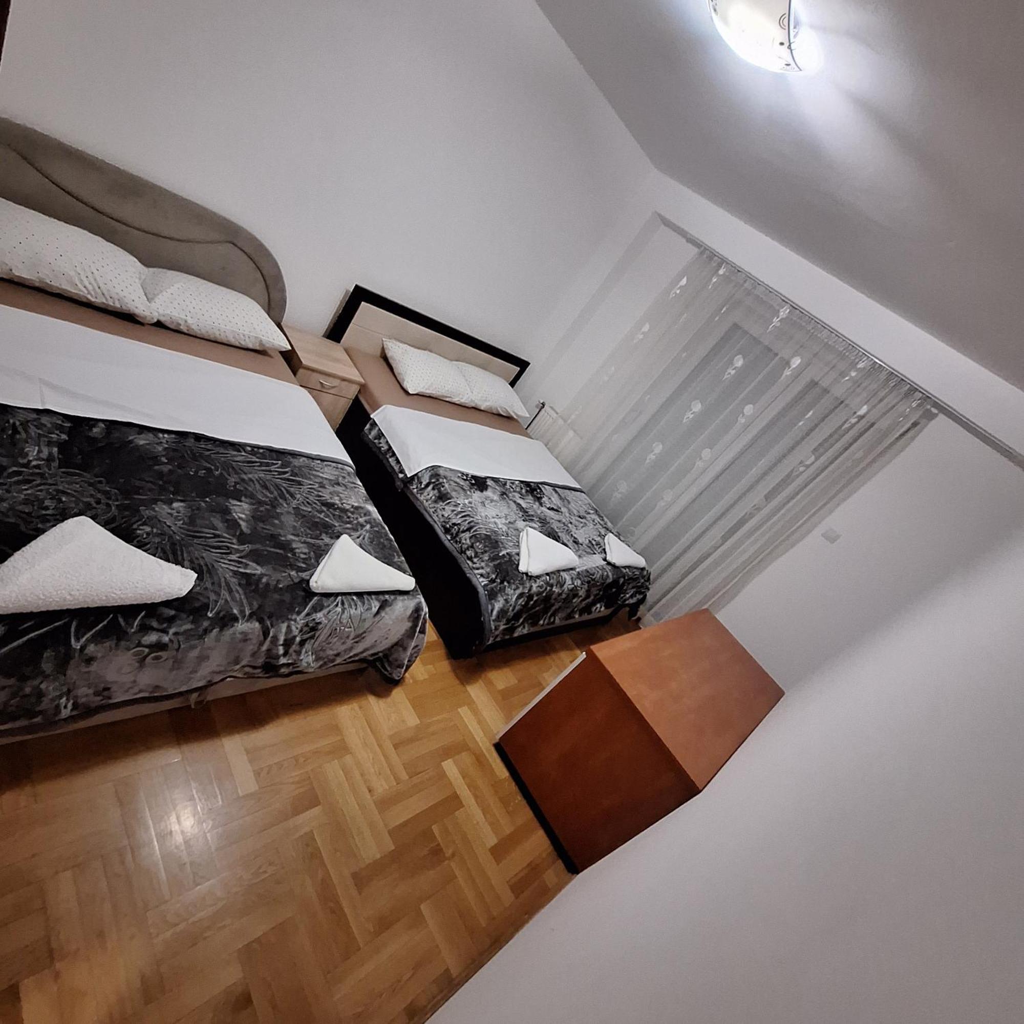 Luks Apartment Баня-Лука Екстер'єр фото