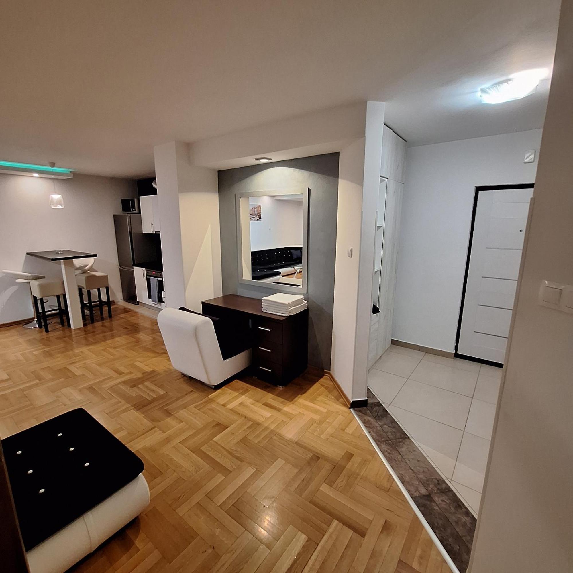 Luks Apartment Баня-Лука Екстер'єр фото